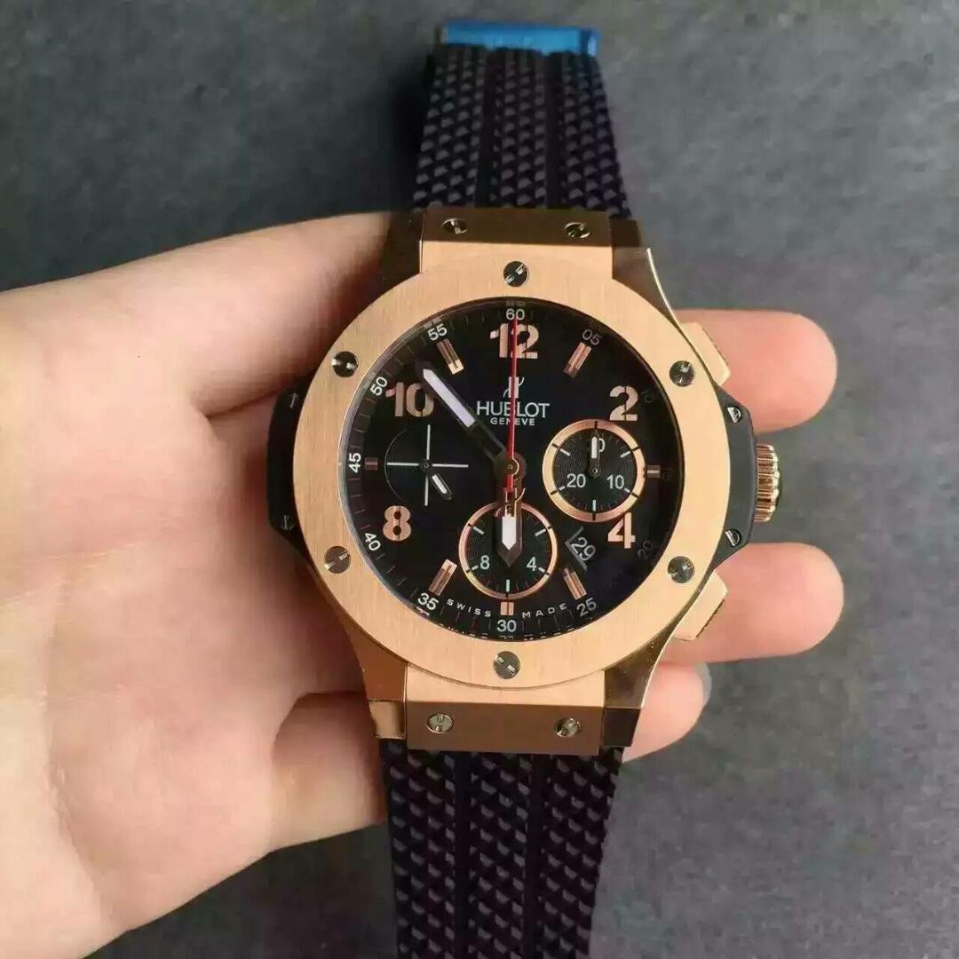 宇舶手表进水的应急方法是什么？