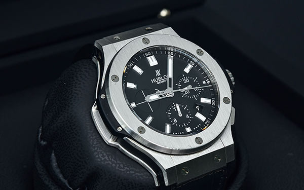 宇舶机械表机芯生锈解决办法盘点