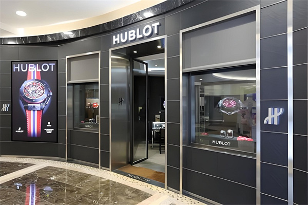 宇舶手表表盘生锈处理方法