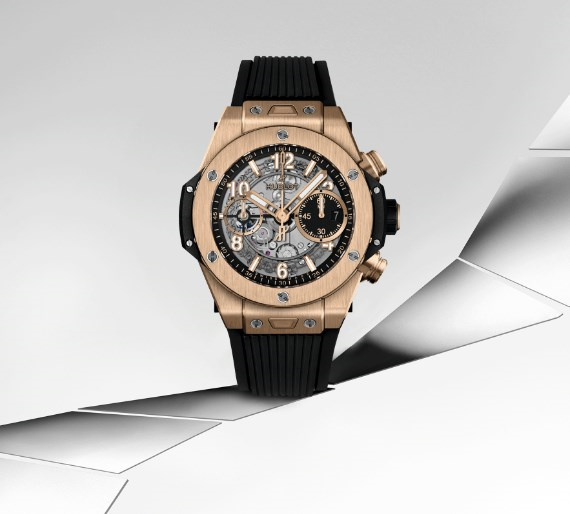 宇舶手表发条怎么使用